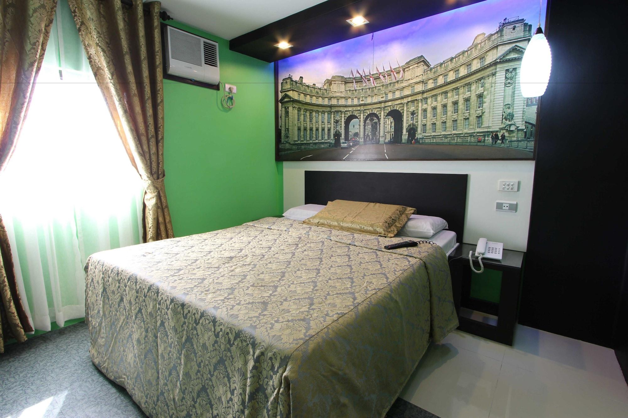 Eurotel Makati Makati City Esterno foto
