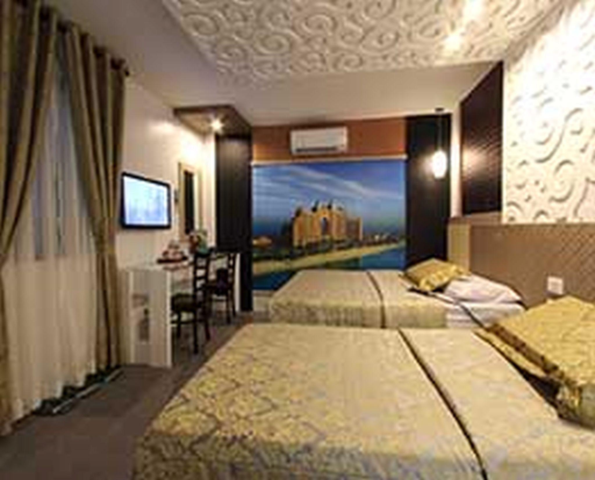 Eurotel Makati Makati City Esterno foto